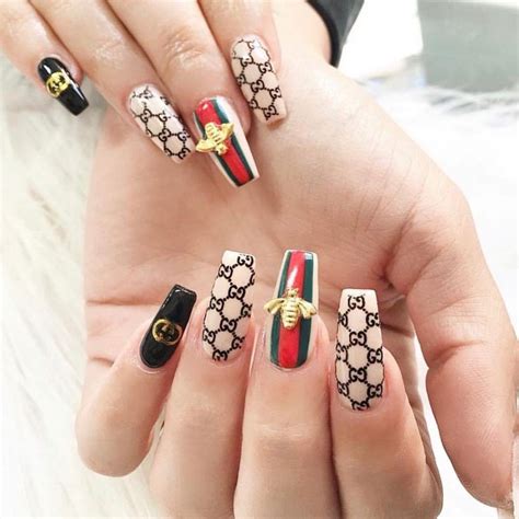 gucci nail design ideas